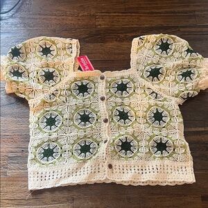 Knit crochet style puff sleeve top NWT